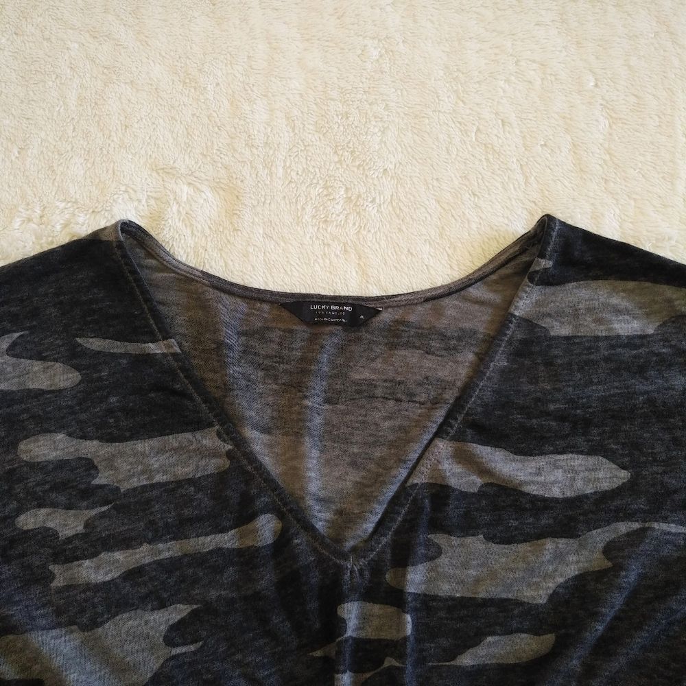 Lucky🍀 Brand Camouflage Print Top - Picture 3 of 12